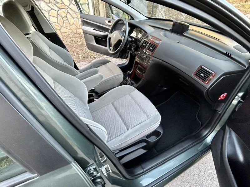 Peugeot 307 2.0i-Бензин, снимка 8 - Автомобили и джипове - 52696148