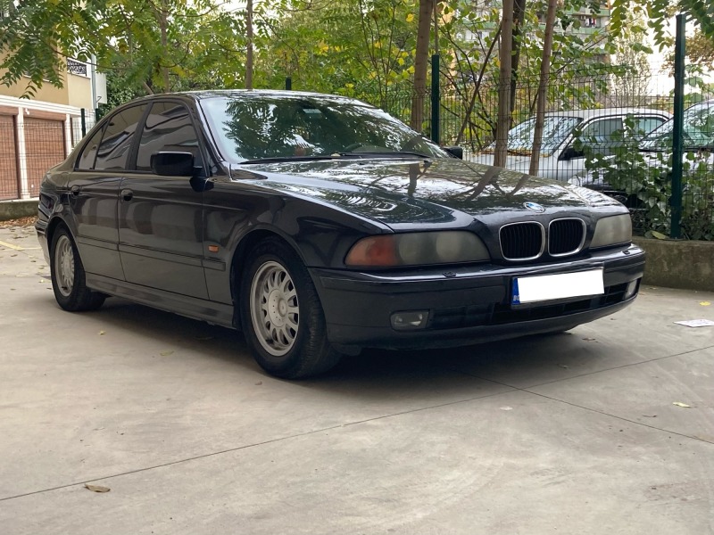 BMW 520 2.0, снимка 3 - Автомобили и джипове - 43735139