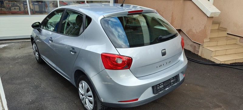 Seat Ibiza 1.4 85к.с., снимка 5 - Автомобили и джипове - 47755512