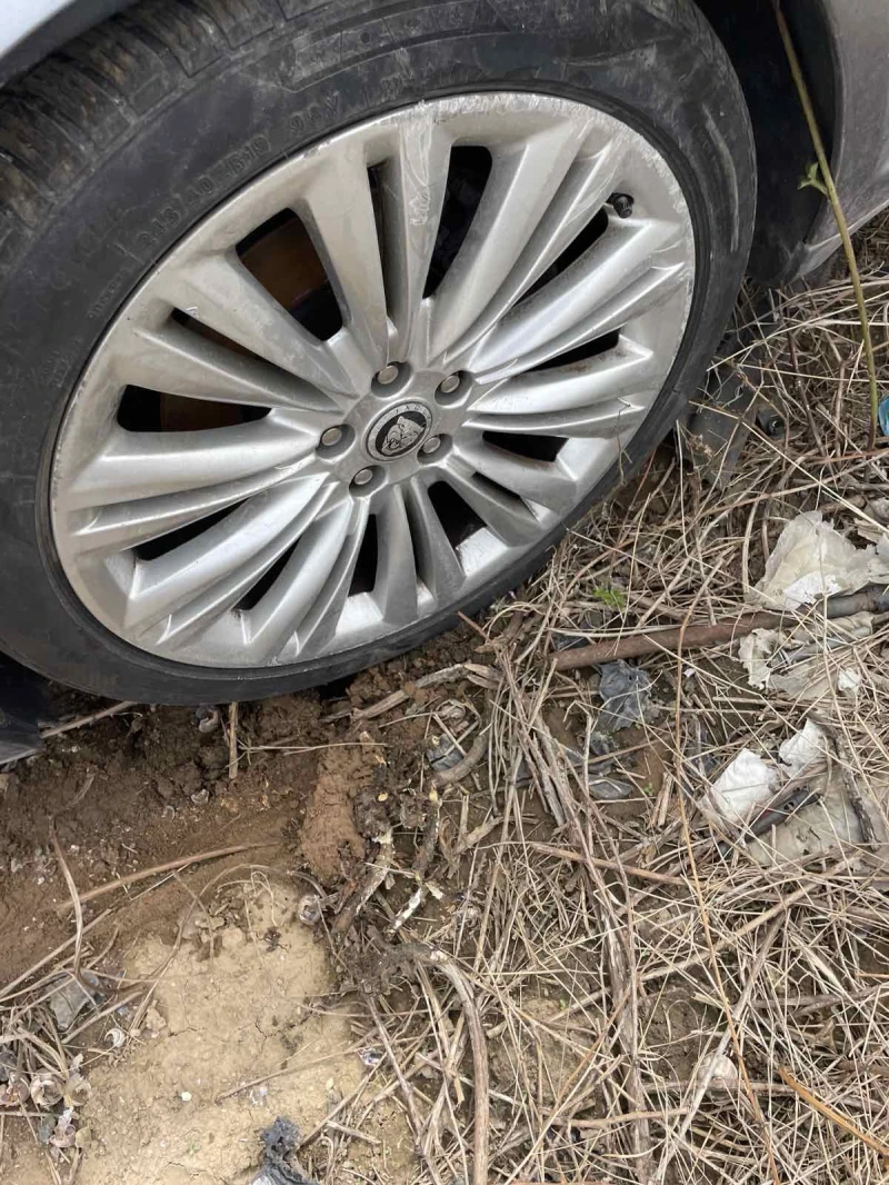 Jaguar Xf, снимка 7 - Автомобили и джипове - 44957304