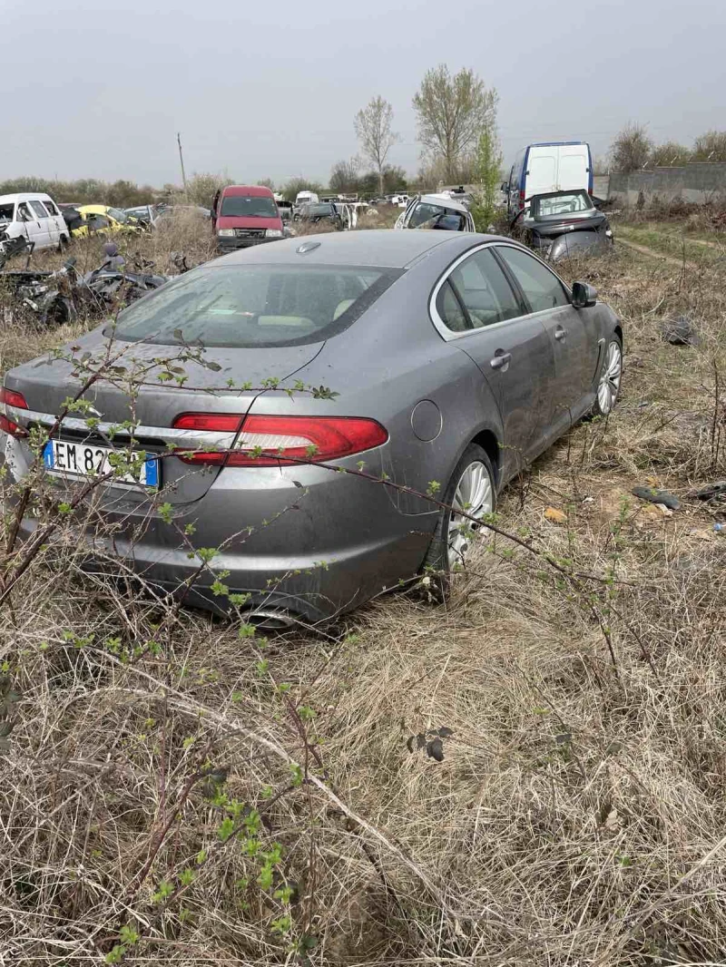 Jaguar Xf, снимка 4 - Автомобили и джипове - 44957304
