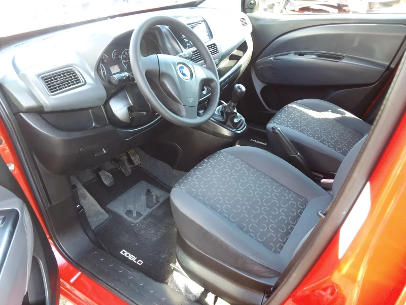 Fiat Doblo 1.3, снимка 3 - Автомобили и джипове - 48033618