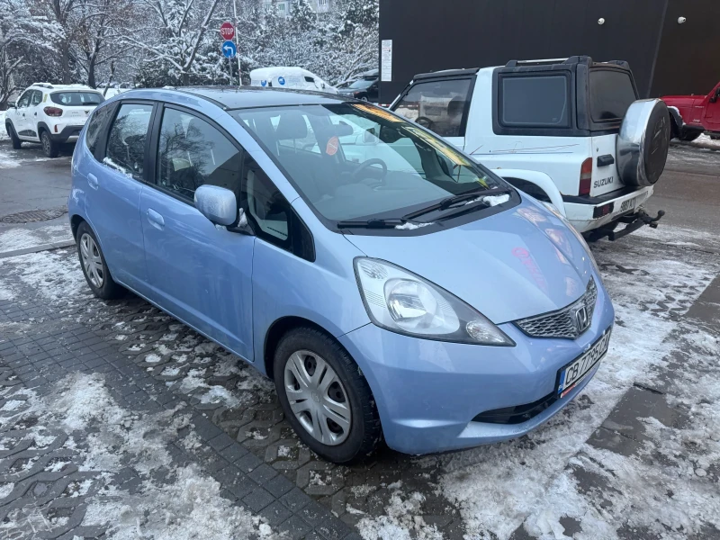 Honda Jazz 1.4i vtec, снимка 3 - Автомобили и джипове - 48280010