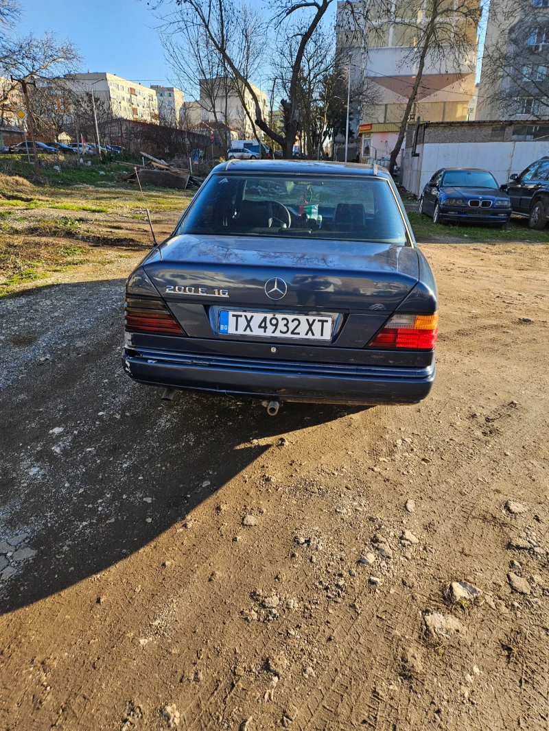 Mercedes-Benz 124, снимка 4 - Автомобили и джипове - 48732888