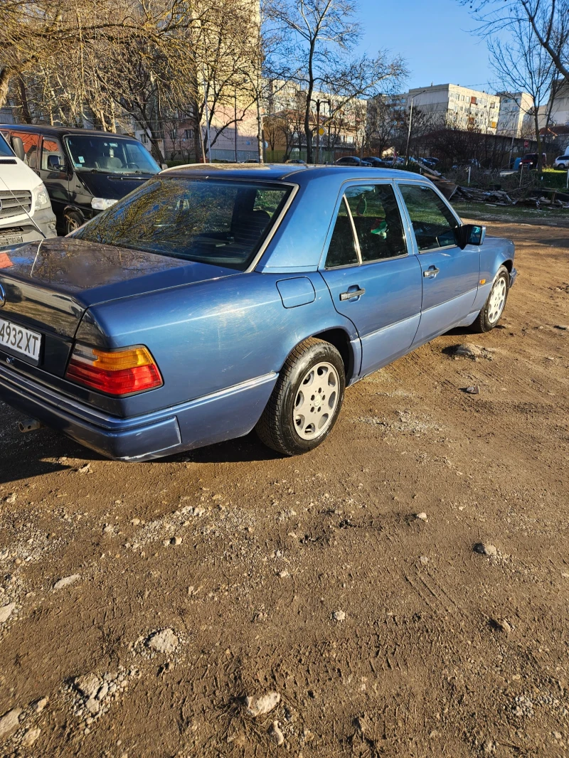 Mercedes-Benz 124, снимка 3 - Автомобили и джипове - 48732888