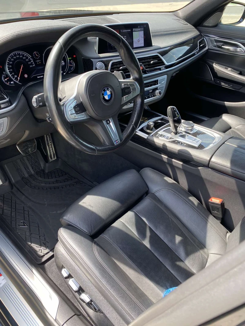 BMW 740 M xdrive, снимка 7 - Автомобили и джипове - 52645587