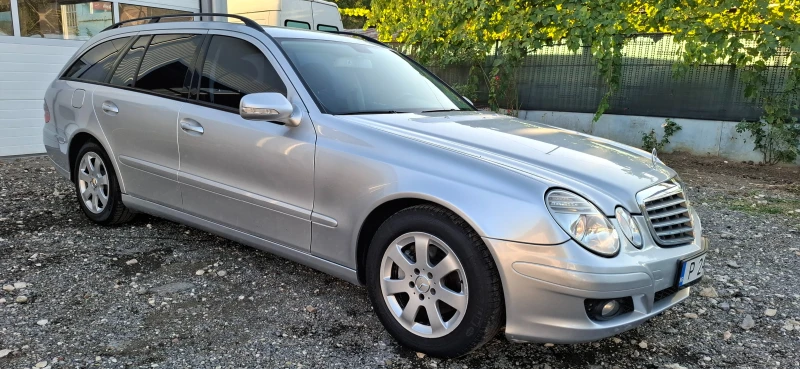 Mercedes-Benz E 200 Компресор + Газ, снимка 2 - Автомобили и джипове - 51646201