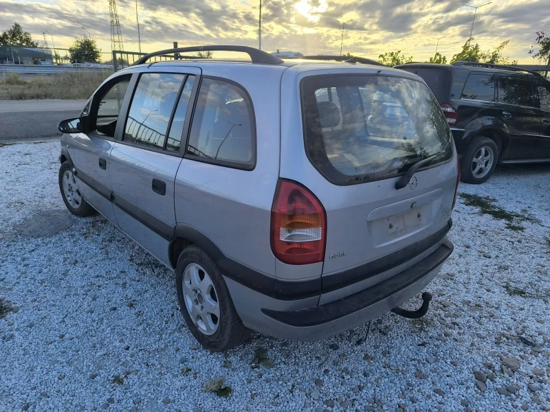 Opel Zafira 2.0d 101к.с. НА ЧАСТИ , снимка 4 - Автомобили и джипове - 52215855