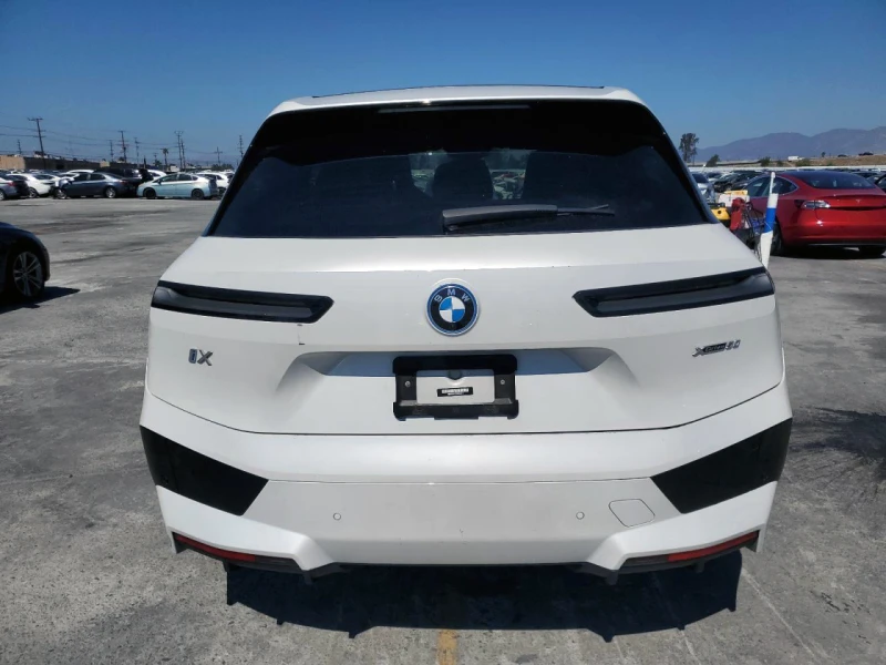 BMW iX 50 xDrive Очакван внос!, снимка 3 - Автомобили и джипове - 52677600