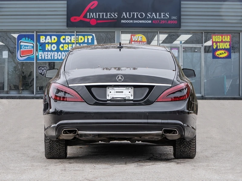 Mercedes-Benz CLS 550 4MATIC * CARFAX * БЕЗ ПЪРВОНАЧАЛНА В, снимка 6 - Автомобили и джипове - 52959724