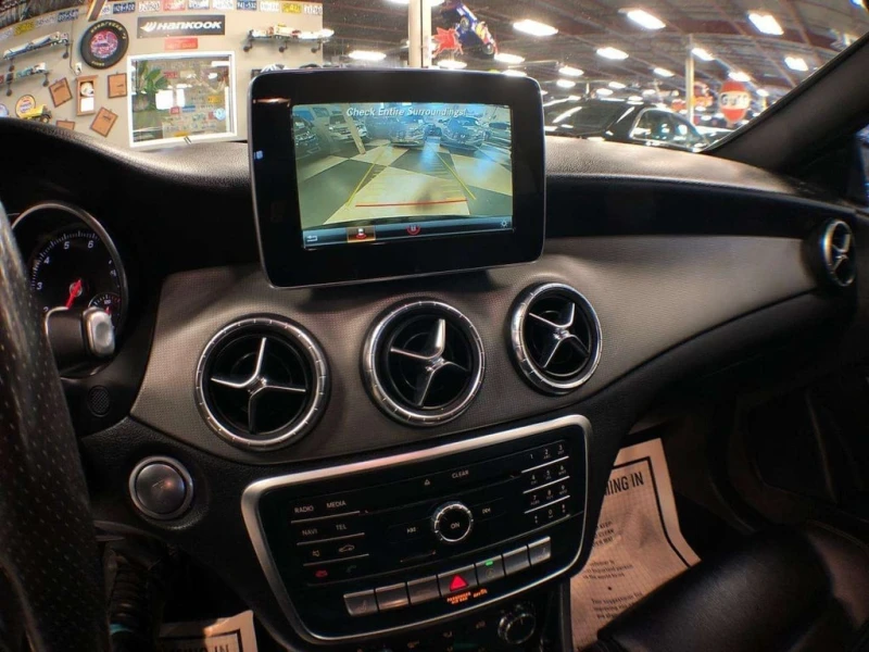 Mercedes-Benz CLA * CLA250 4M * CARFAX * ЦЕНА ДО БГ, снимка 15 - Автомобили и джипове - 53297387