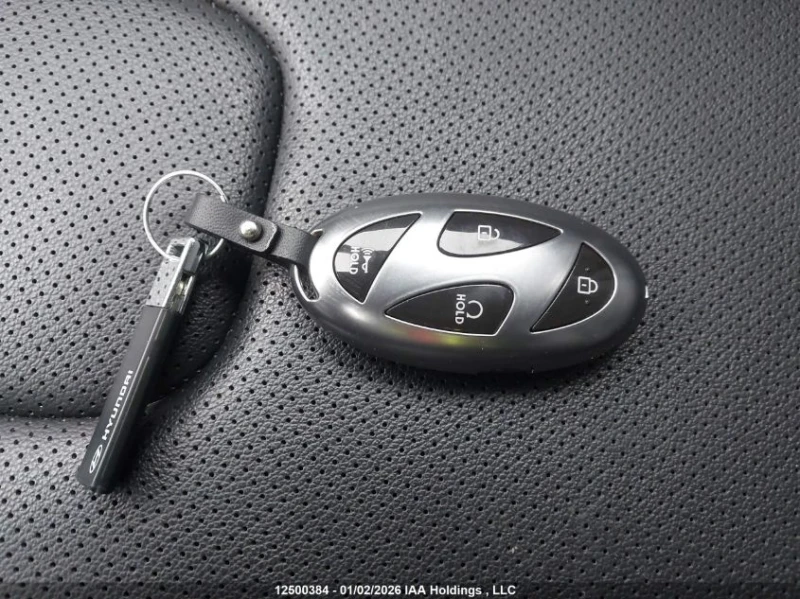 Hyundai Elantra 2.0 LUXURY, снимка 9 - Автомобили и джипове - 53448986