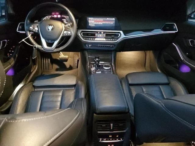 BMW 330, снимка 8 - Автомобили и джипове - 49038863