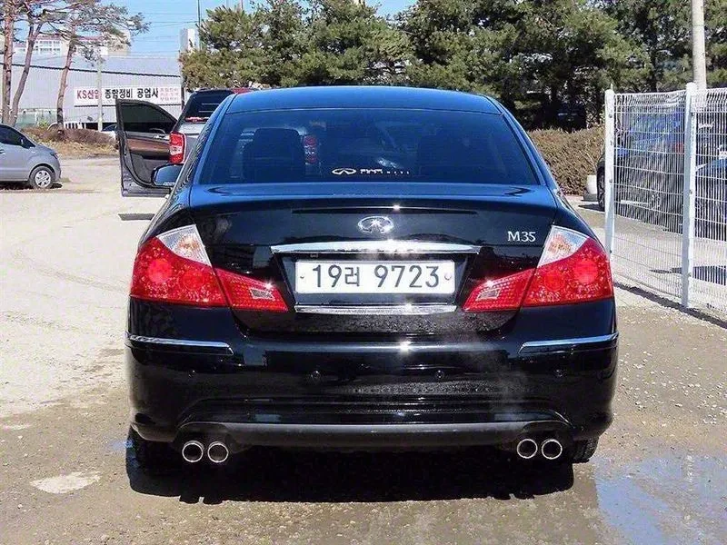 Infiniti M, снимка 4 - Автомобили и джипове - 54425210