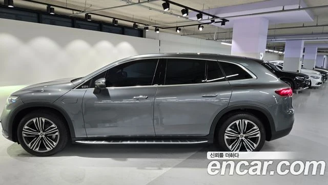 Mercedes-Benz EQS, снимка 8 - Автомобили и джипове - 56282231