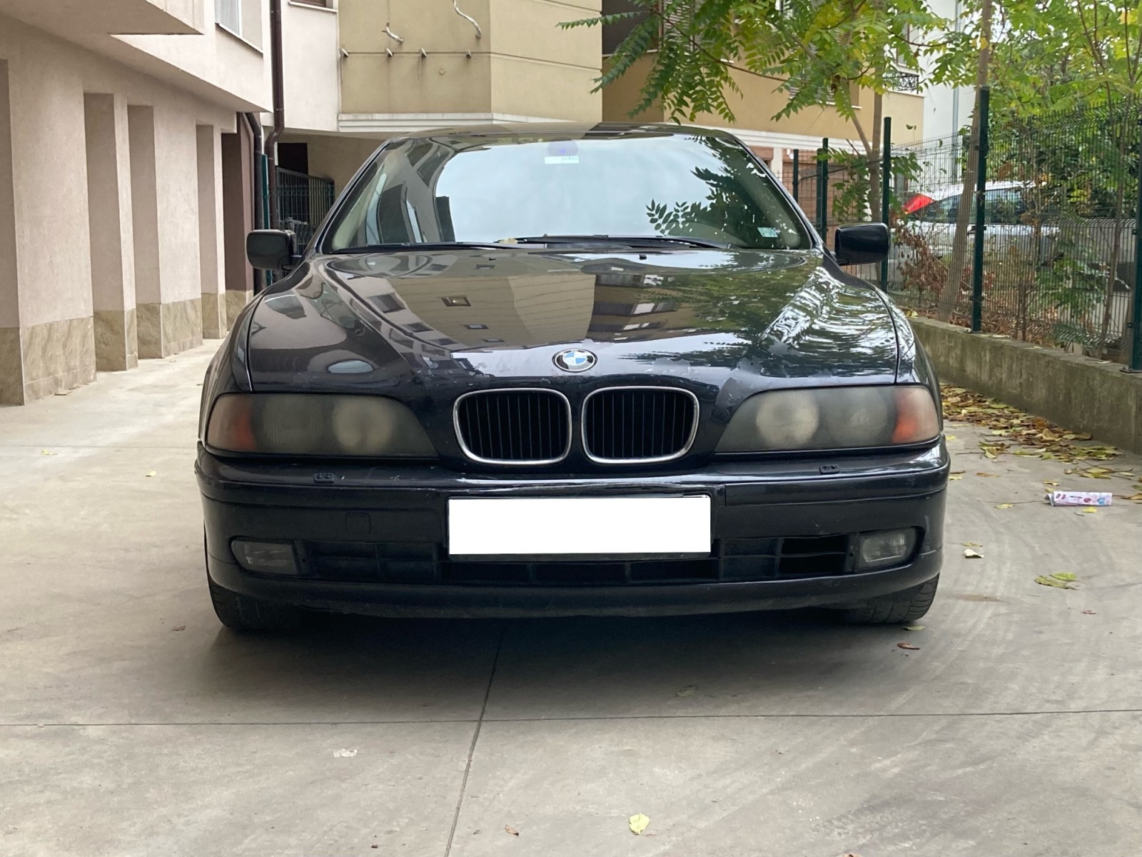 BMW 520 2.0 - изображение 1