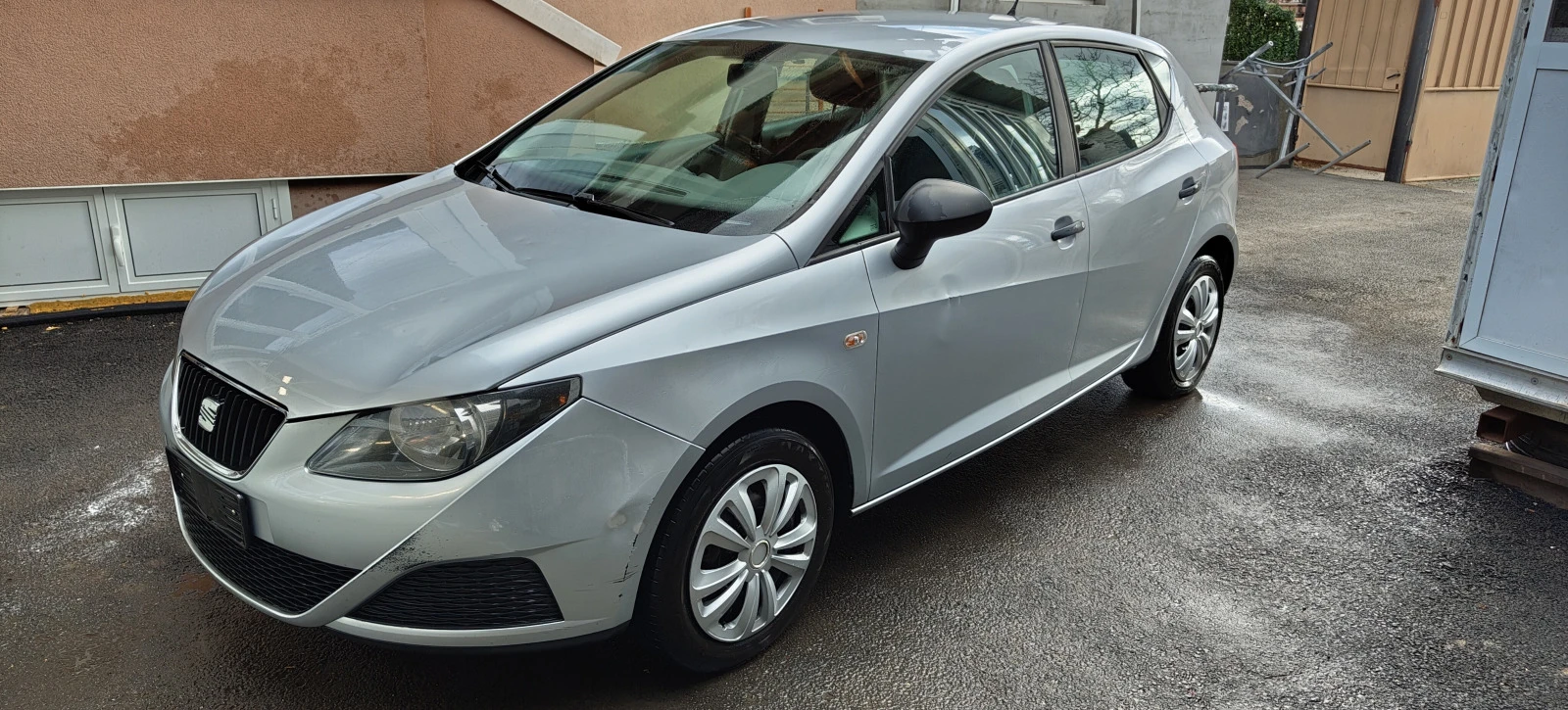 Seat Ibiza 1.4 85к.с. - изображение 2