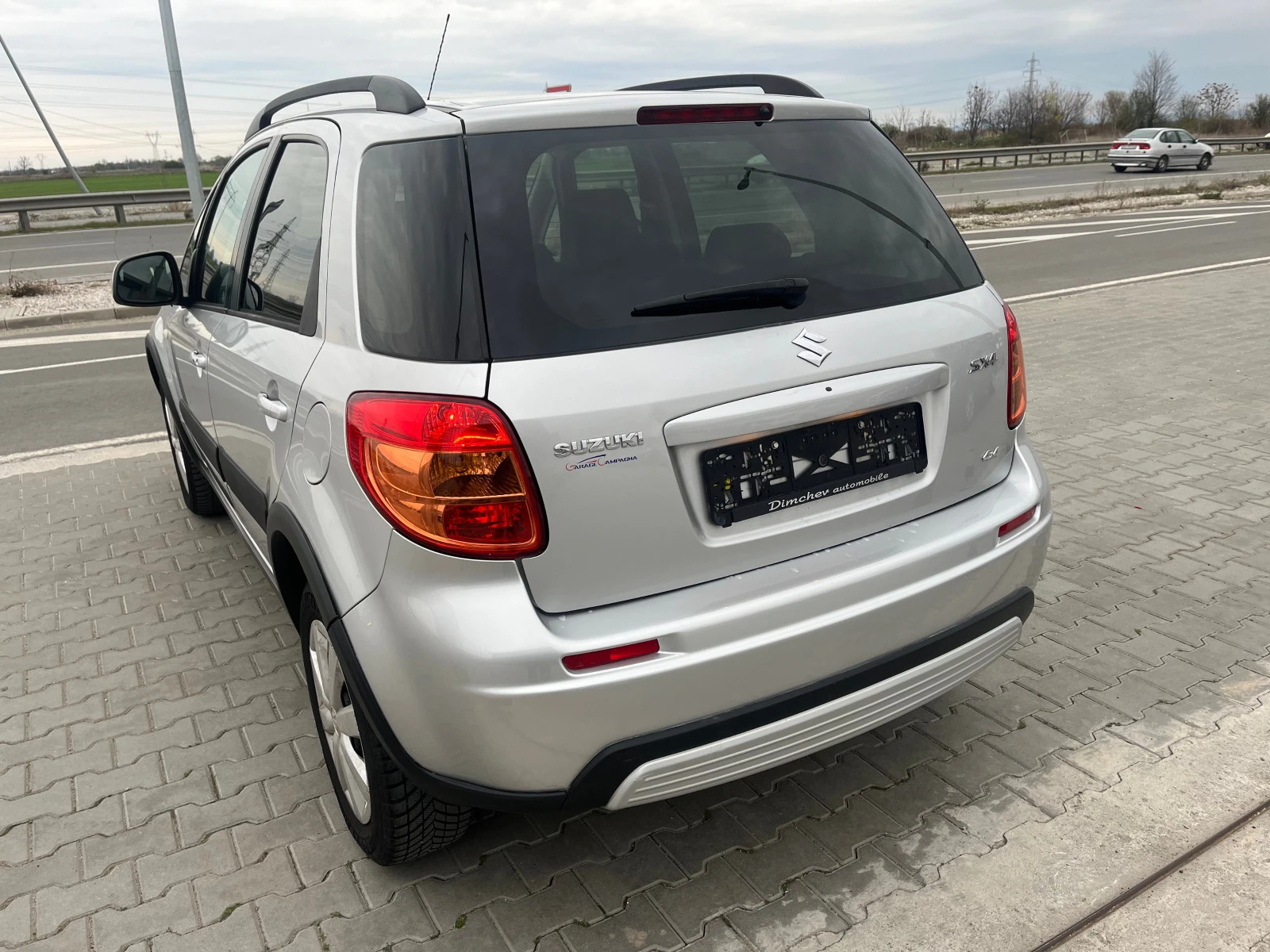 Suzuki SX4 4X4 1.6 i  - изображение 5