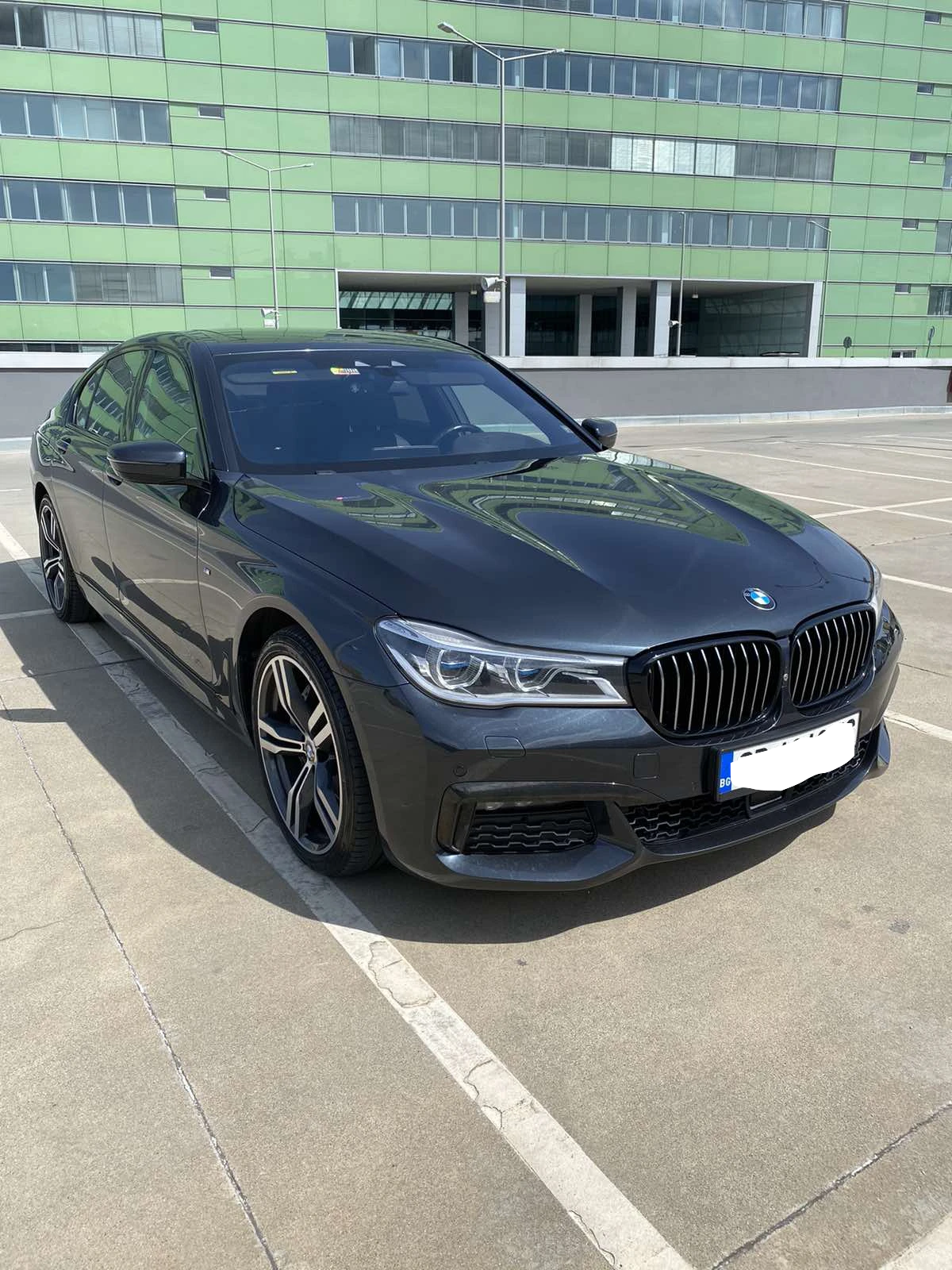 BMW 740 M xdrive - изображение 3