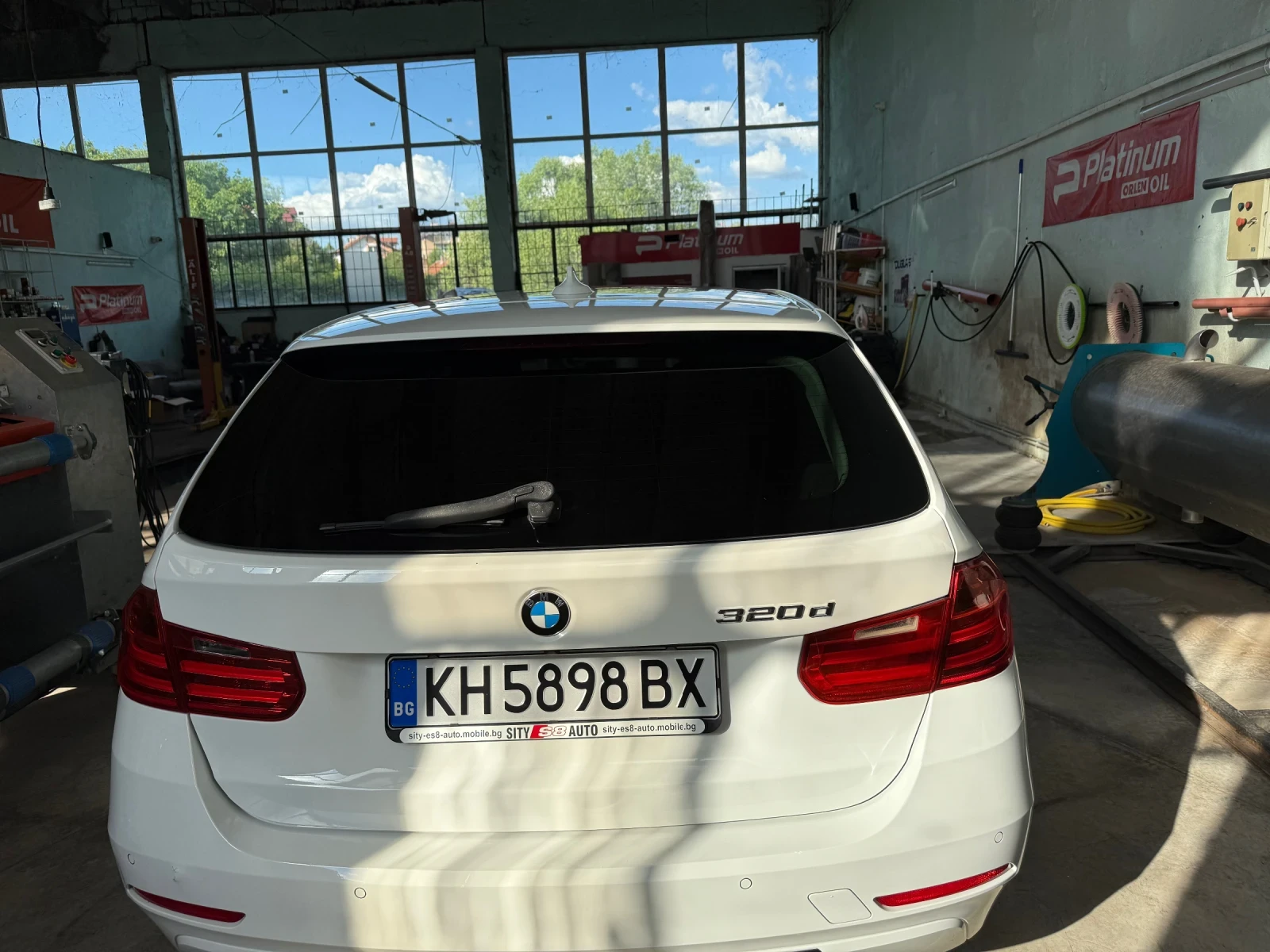 BMW 320 TwinPower Turbo - изображение 6