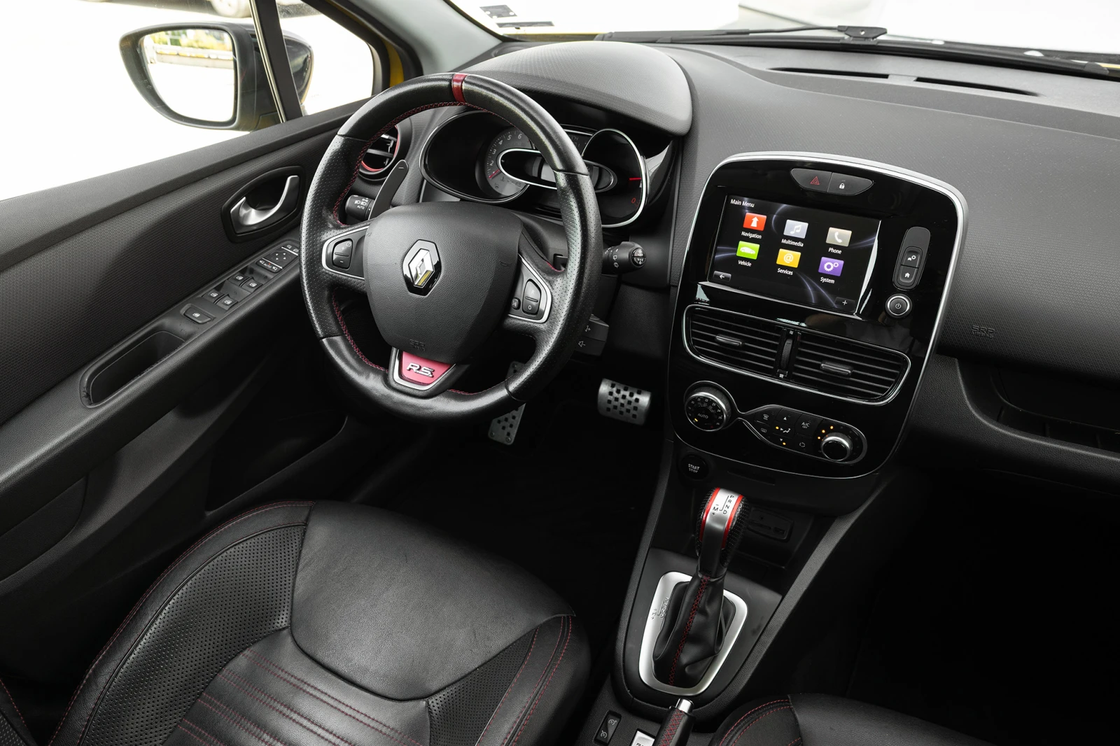 Renault Clio IV RS Turbo - изображение 10
