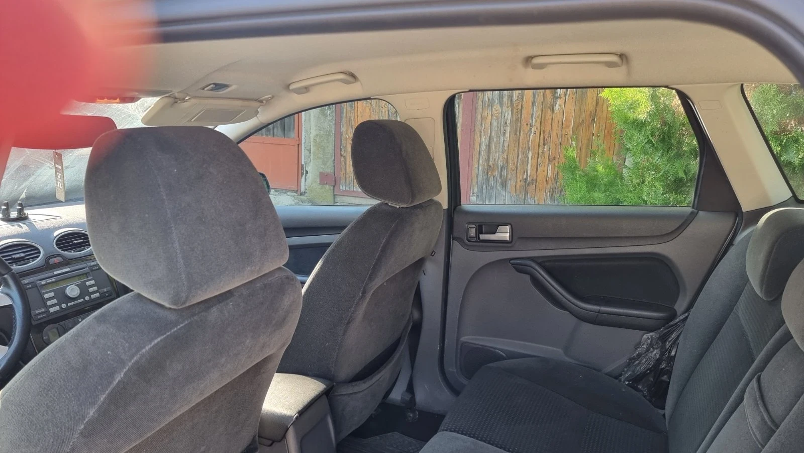Ford Focus 1.6 TDCi Jhia - изображение 9
