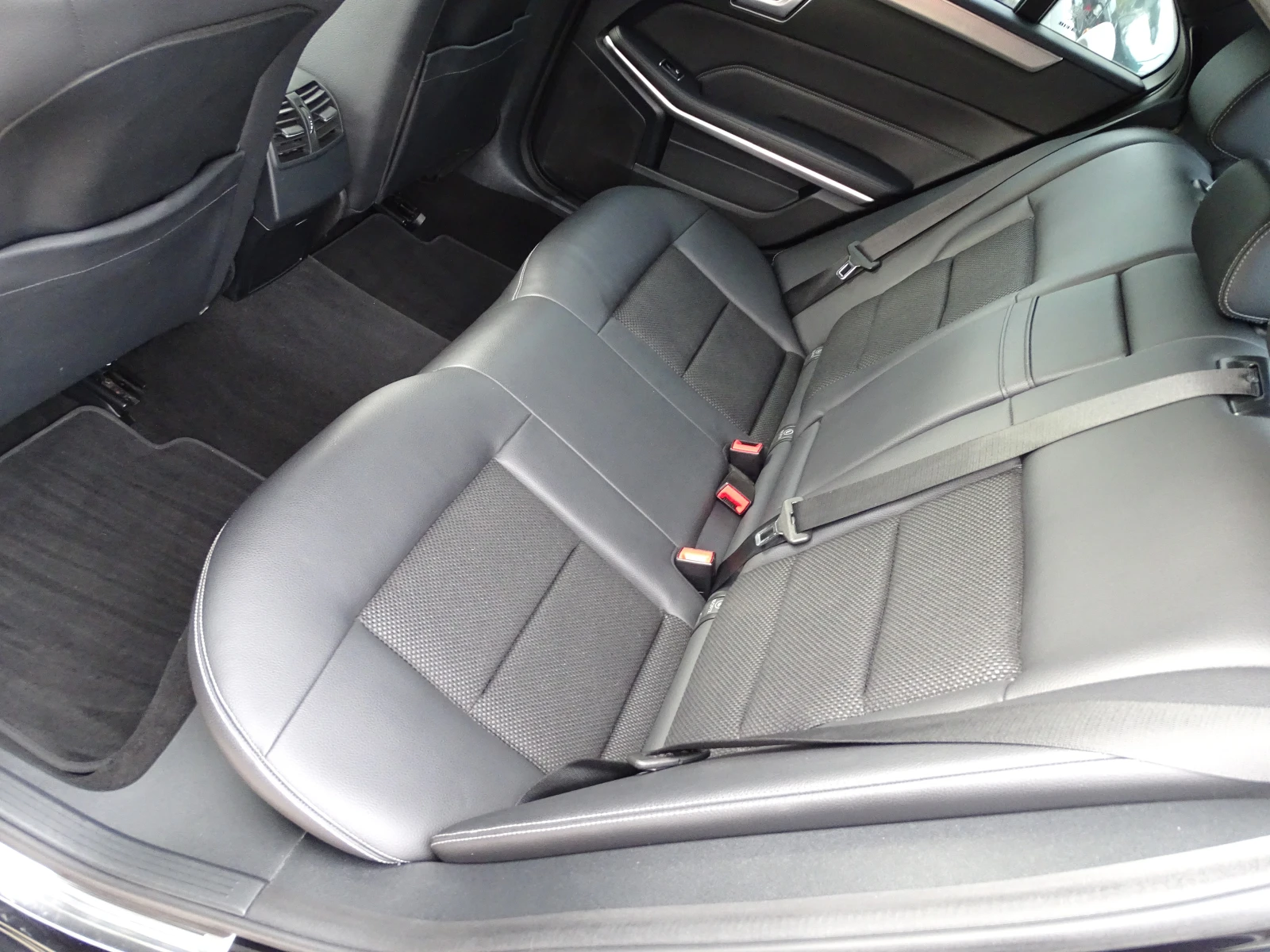 Mercedes-Benz E 220 BLUETEC/9G-TRONIC/FACELIFT | Mobile.bg   13