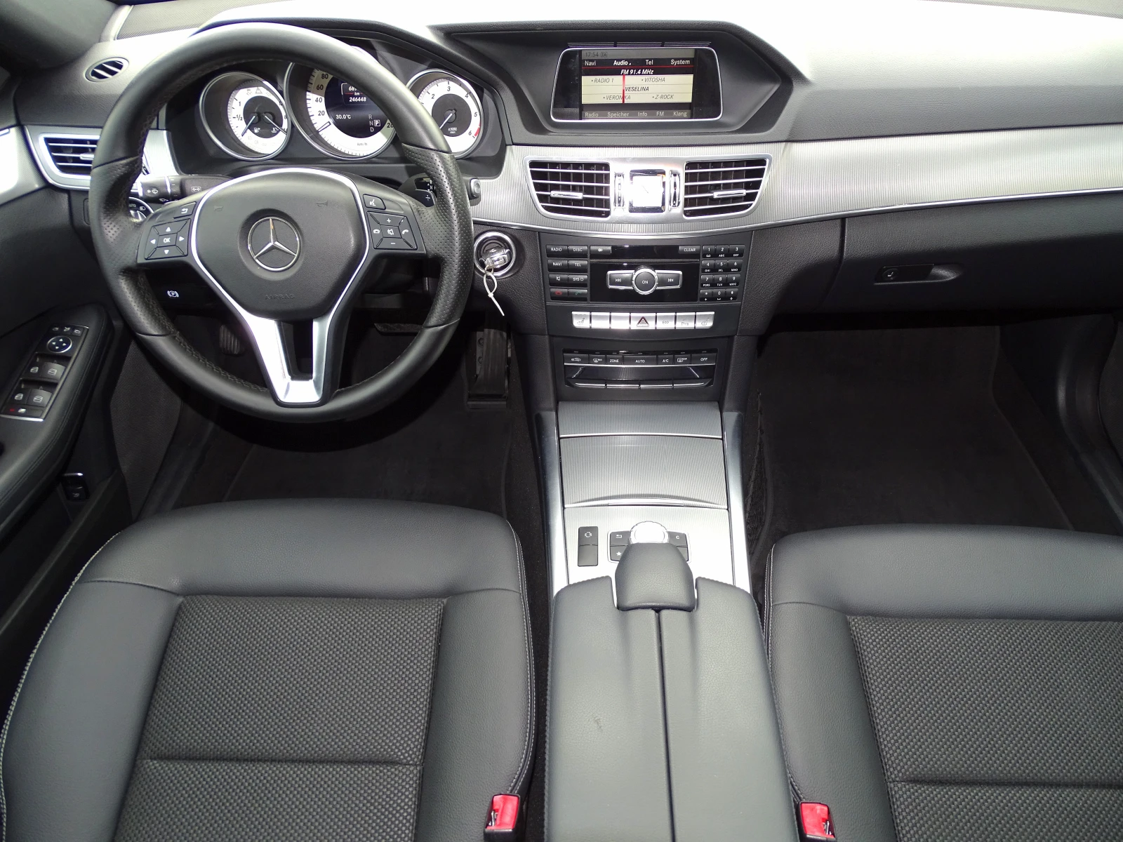 Mercedes-Benz E 220 BLUETEC/9G-TRONIC/FACELIFT | Mobile.bg   12