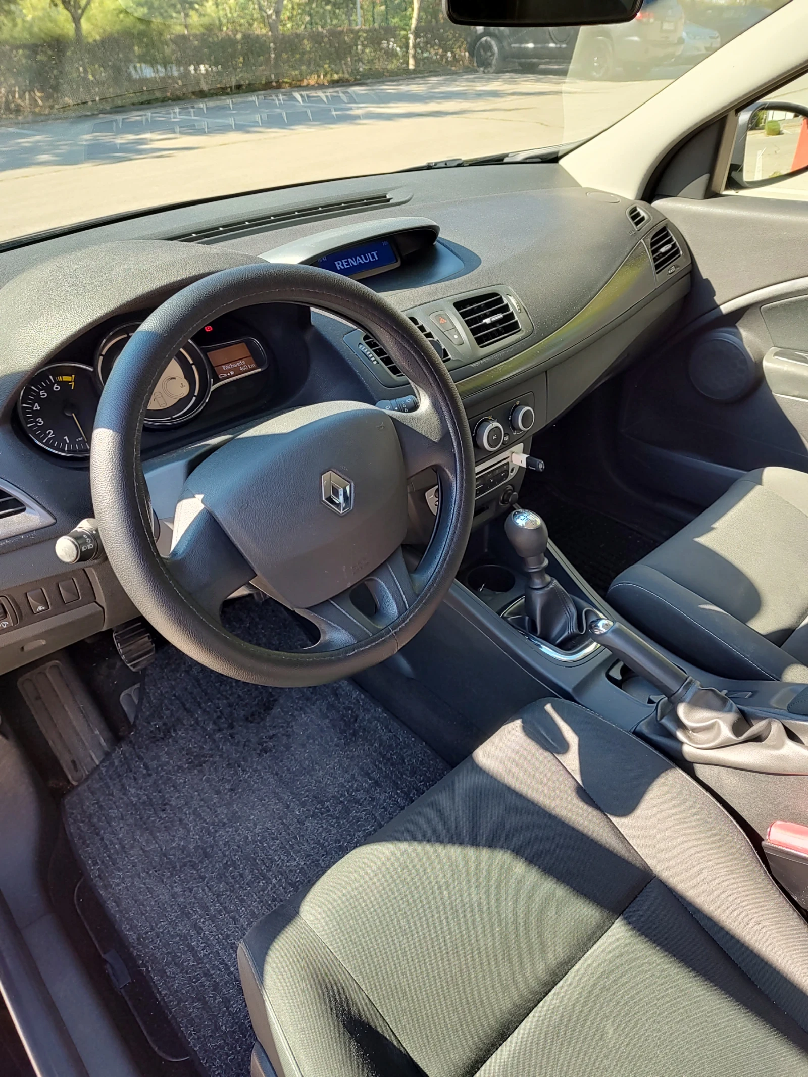 Renault Megane  - изображение 8