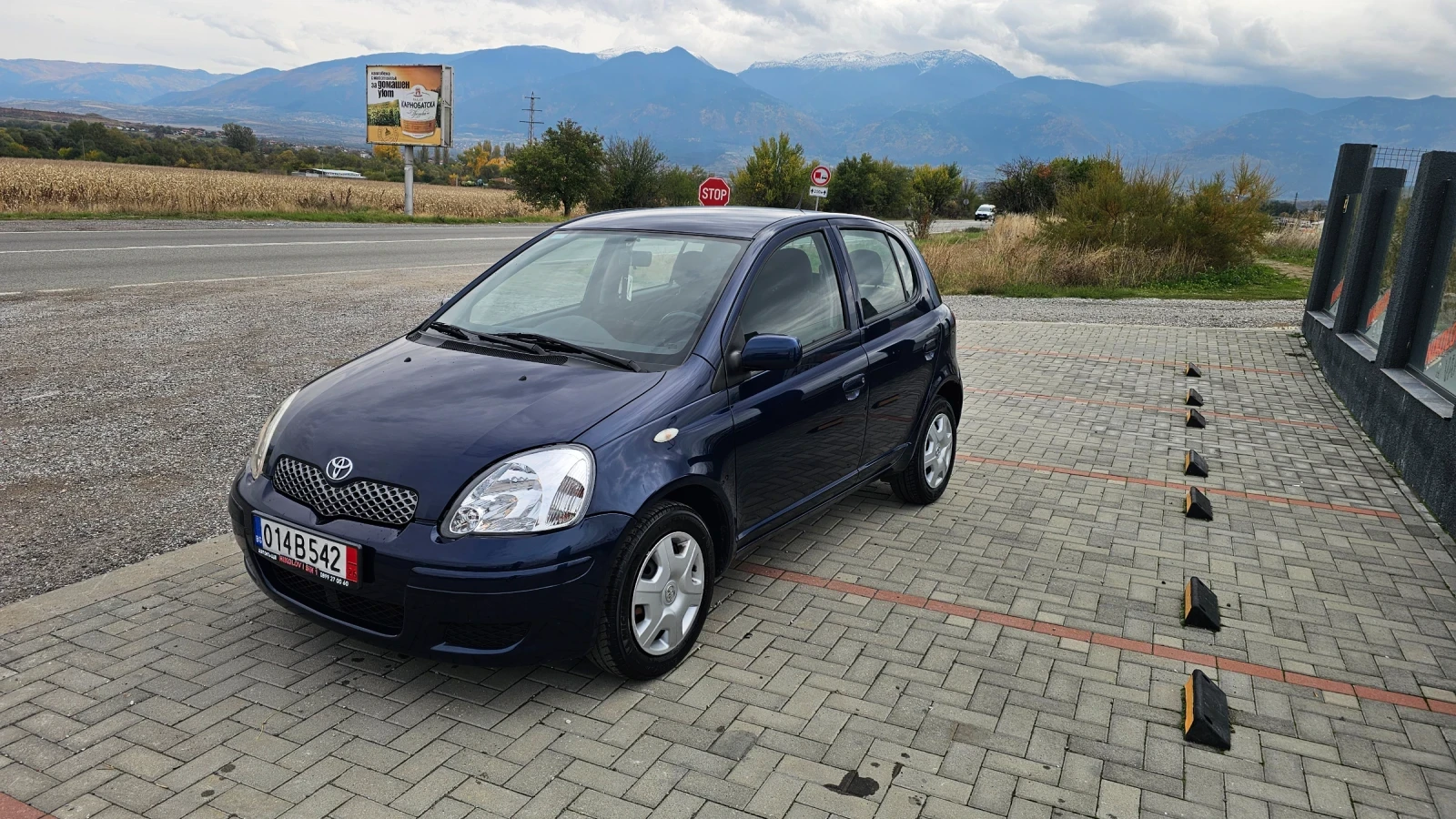 Toyota Yaris 1.0i---EVRO 4 - изображение 3