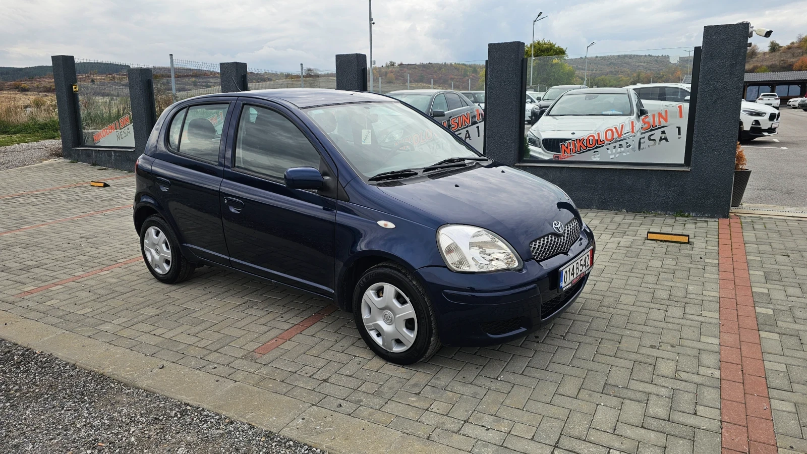 Toyota Yaris 1.0i---EVRO 4 - изображение 2