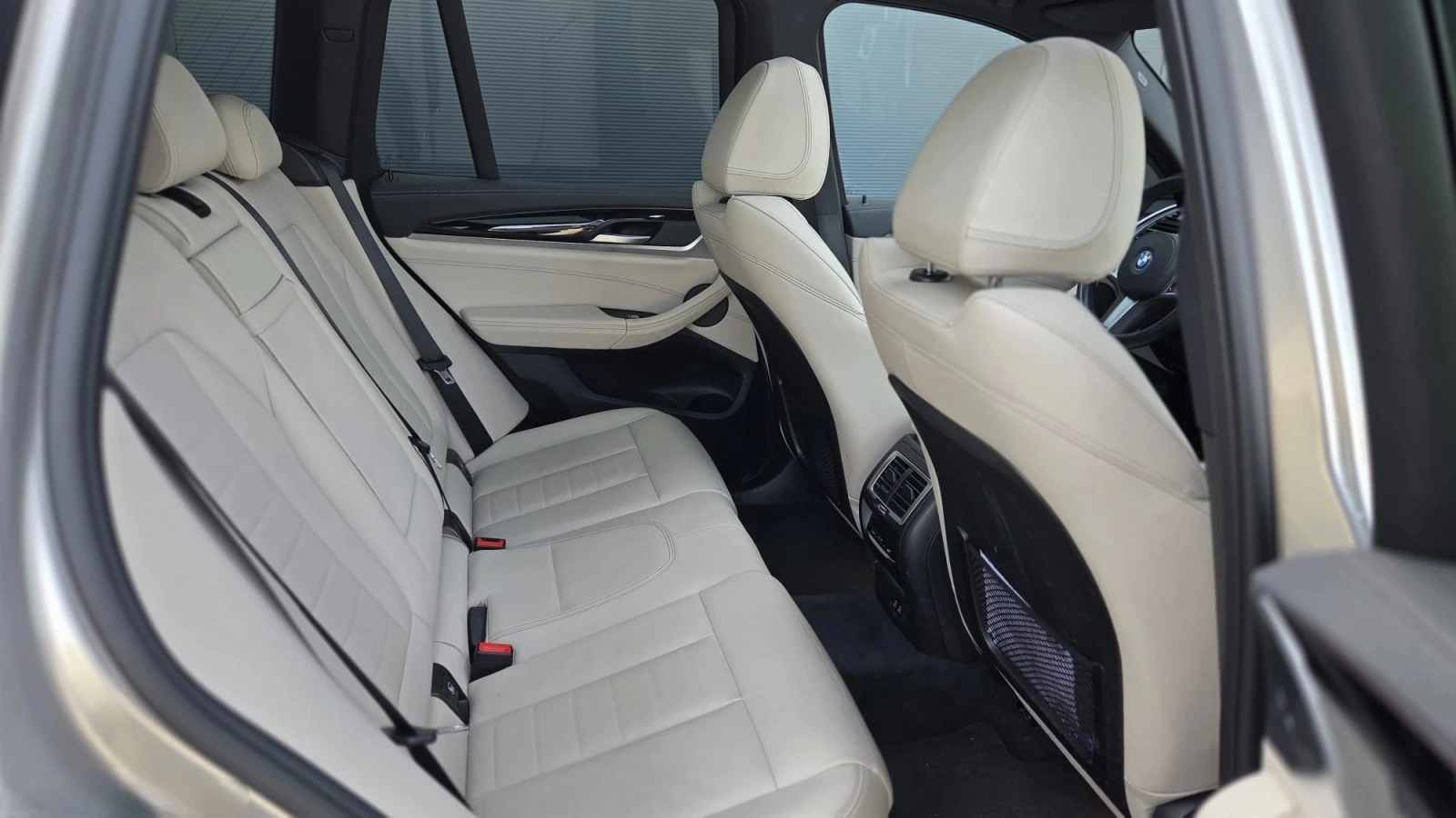 BMW iX3 | Mobile.bg   9