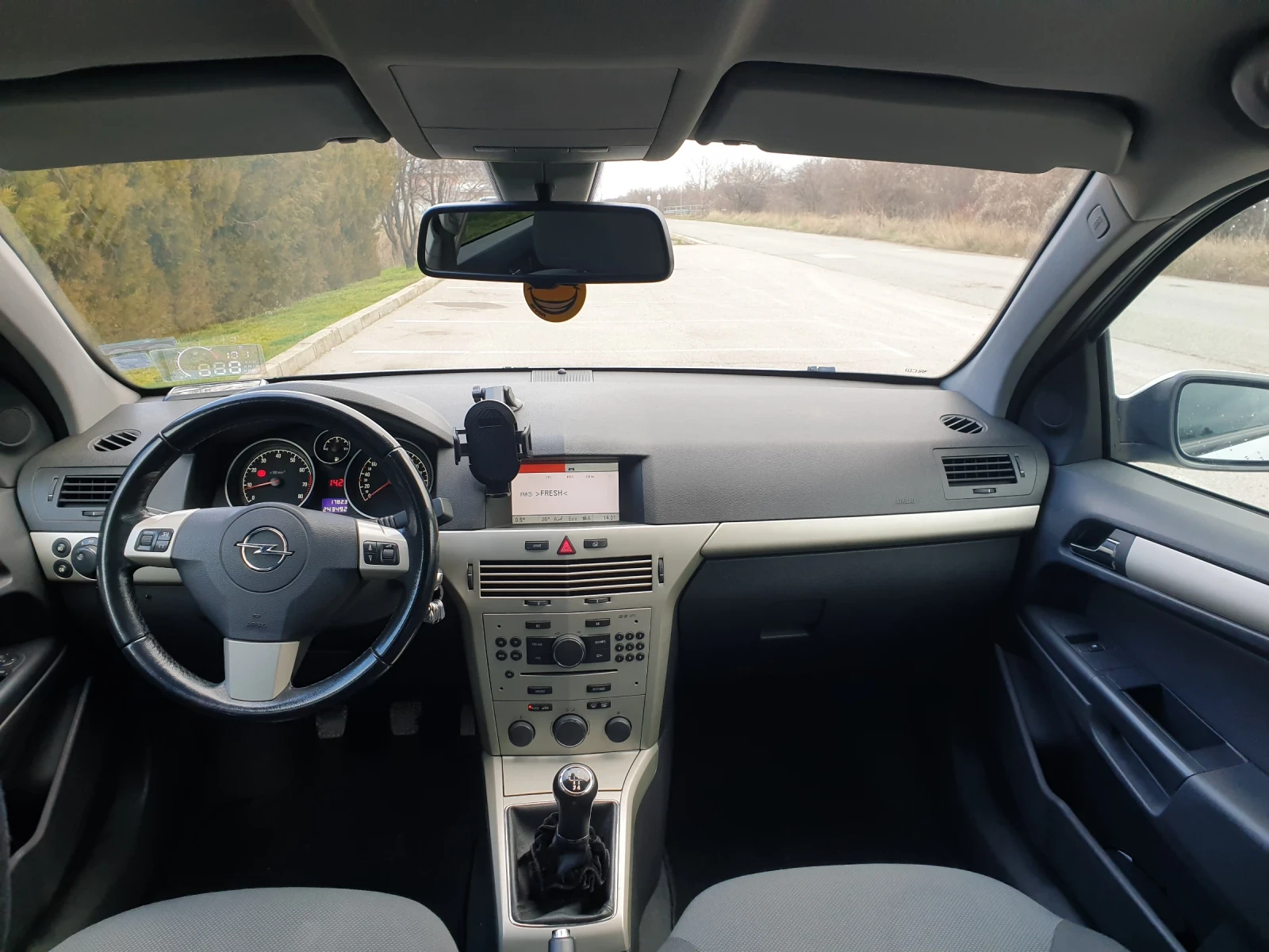 Opel Astra  - изображение 7