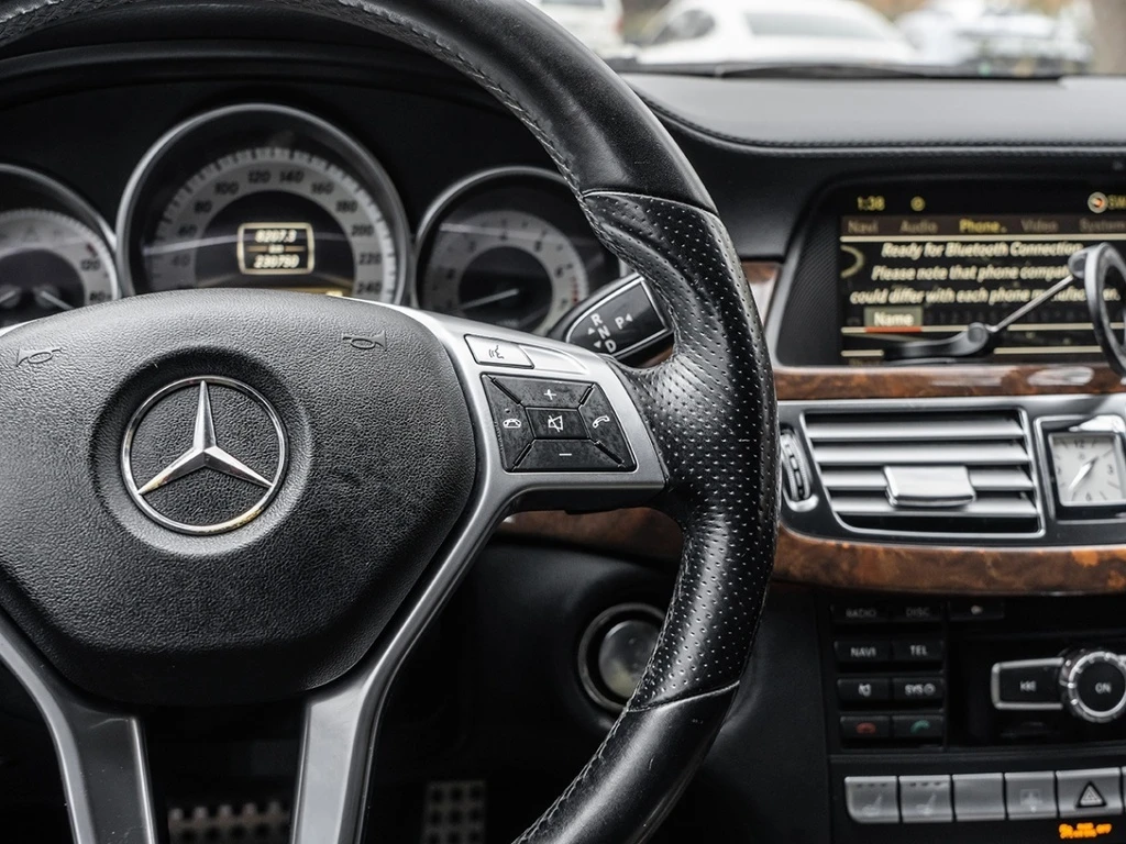 Mercedes-Benz CLS 550 4MATIC * CARFAX * ��� ������������ � | Mobile.bg � ����������� 16