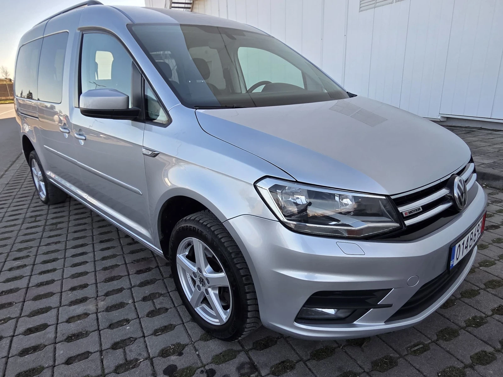 VW Caddy 2.0tdi 123k.c 4x4 Maksi Distronik - изображение 3