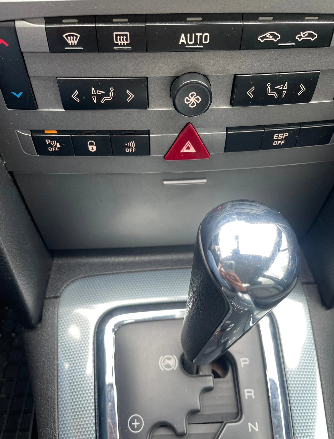 Peugeot 407 Автоматик - изображение 10