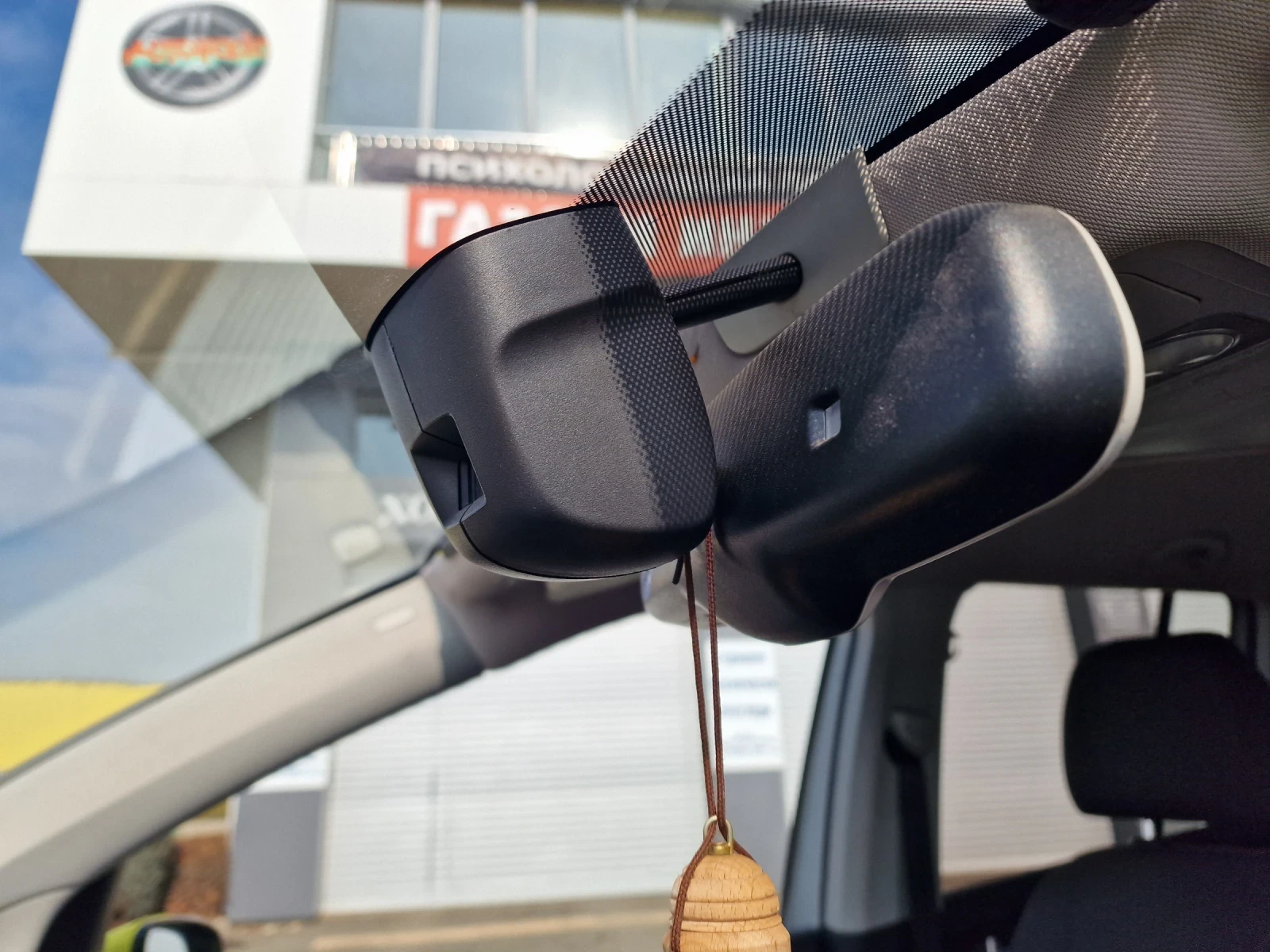 VW Touran 2.0TDI 140�.� DSG6 HIGH-LINE  | Mobile.bg � ����������� 13