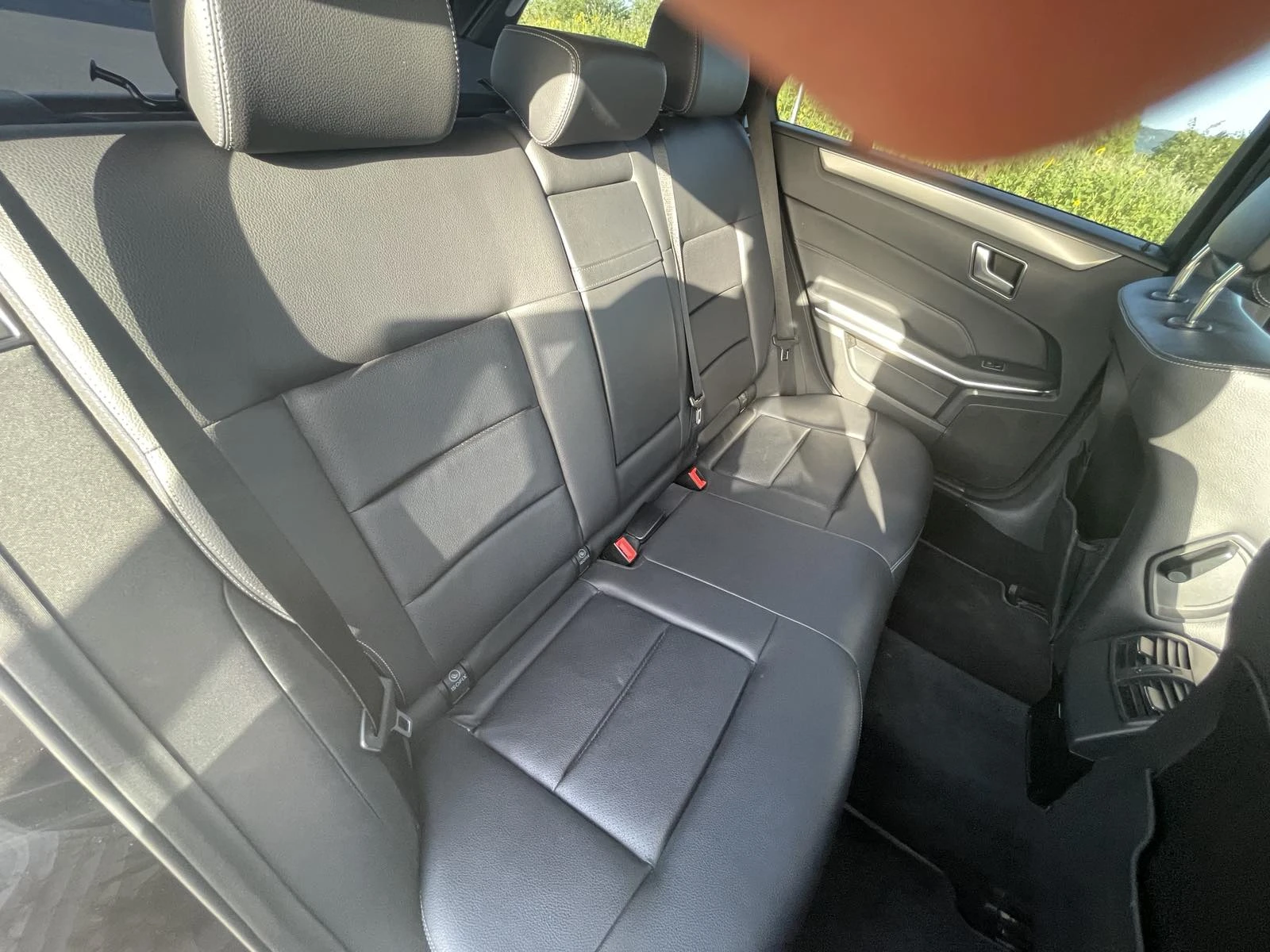 Mercedes-Benz E 300, снимка 7 - Автомобили и джипове - 53721231