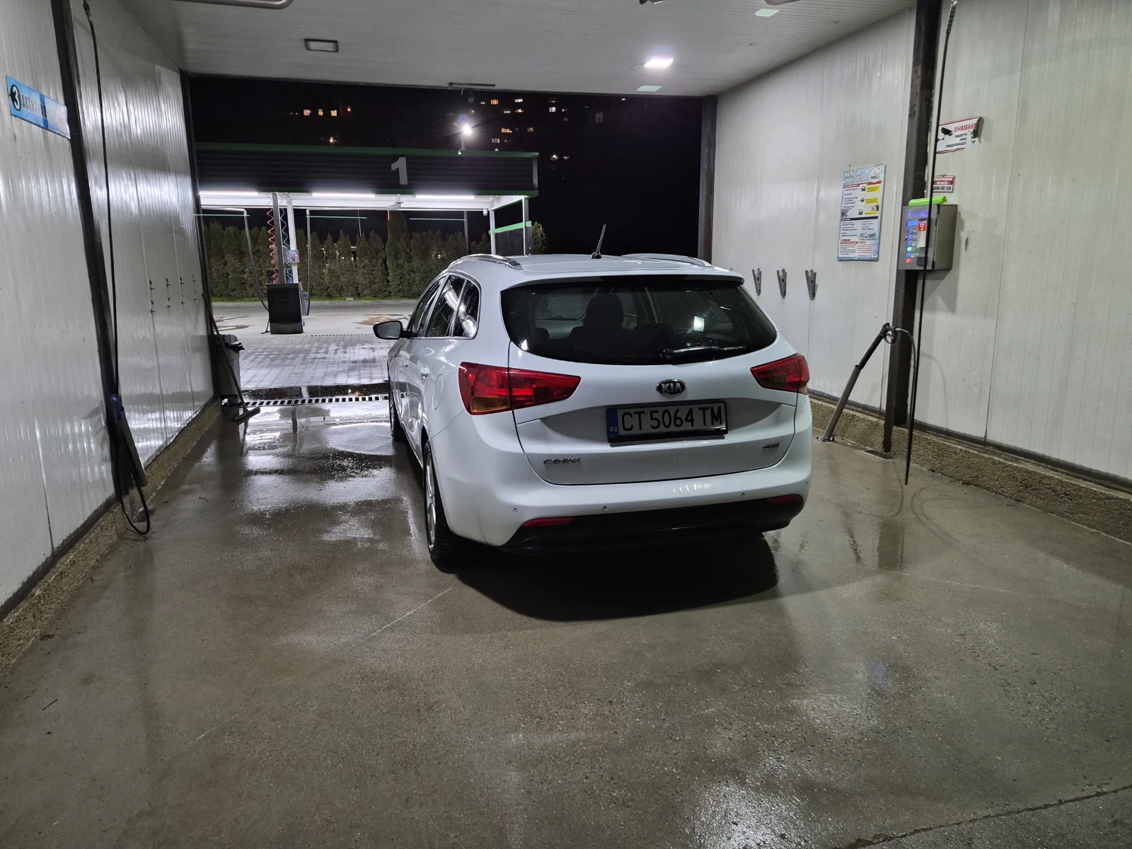 Kia Ceed, снимка 4 - Автомобили и джипове - 53904378