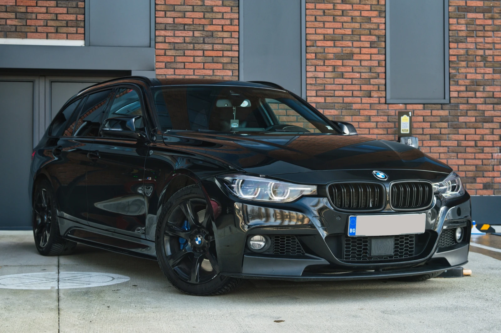 BMW 335 D M-Pack, снимка 3 - Автомобили и джипове - 54139181