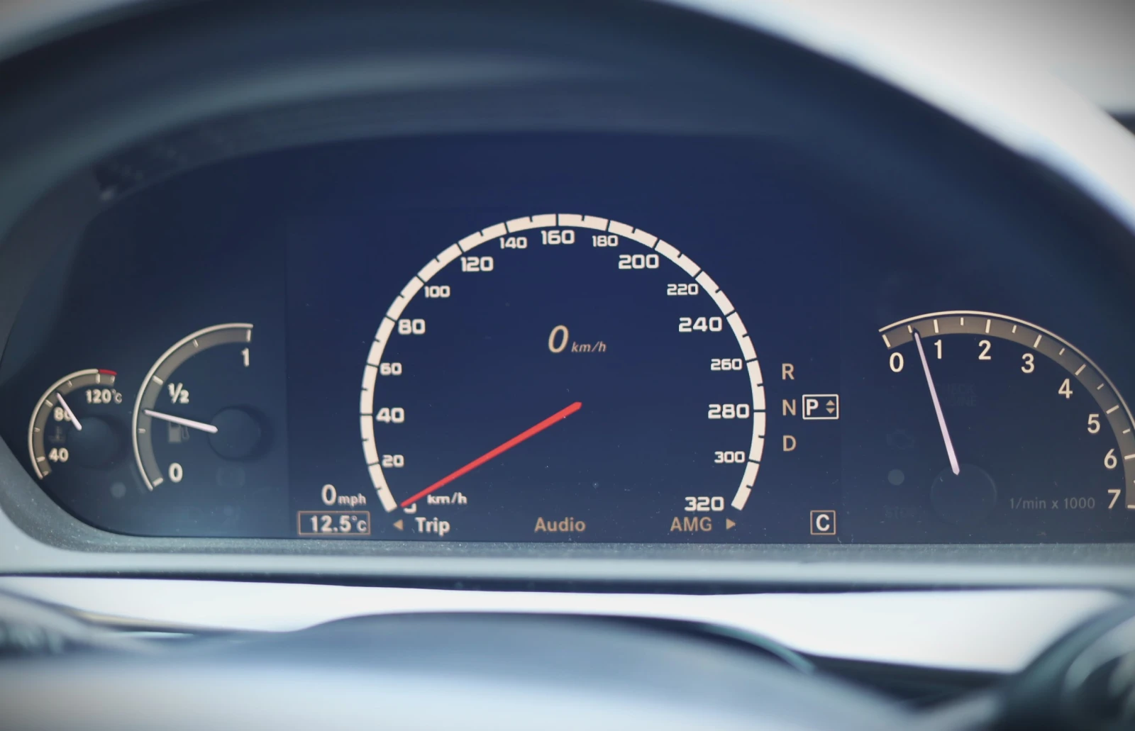 Mercedes-Benz S 350 ГАЗ/БЕНЗИН, снимка 16 - Автомобили и джипове - 54353852