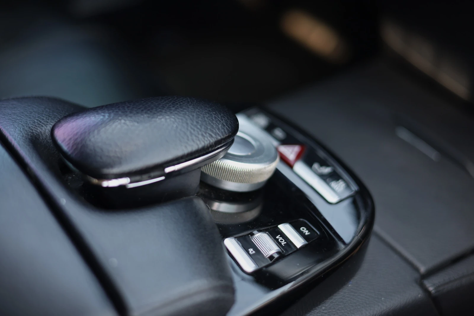 Mercedes-Benz S 350 ГАЗ/БЕНЗИН, снимка 17 - Автомобили и джипове - 54353852