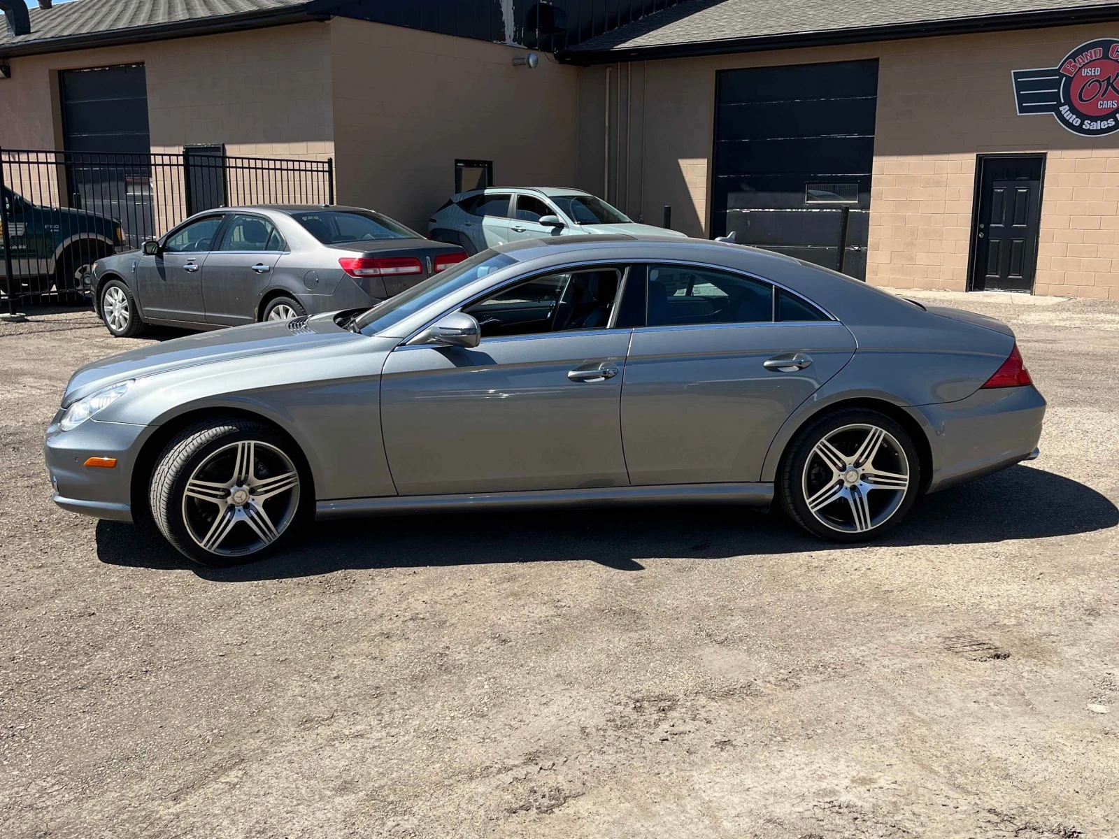Mercedes-Benz CLS 550 AMG * ОБДУХВАНЕ * AIRMATIC * CARFAX * H&K * , снимка 4 - Автомобили и джипове - 54943340