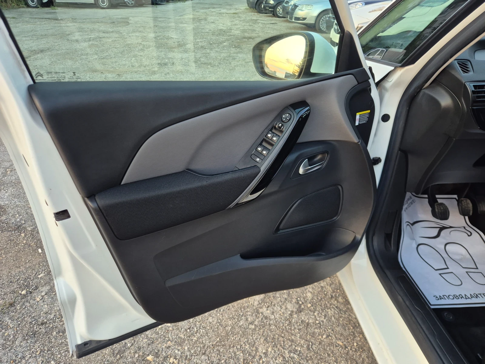 Citroen C4 Picasso 1.6HDI* 120KC* NAVI* DIGITAL* �������� �������! | Mobile.bg � ����������� 9