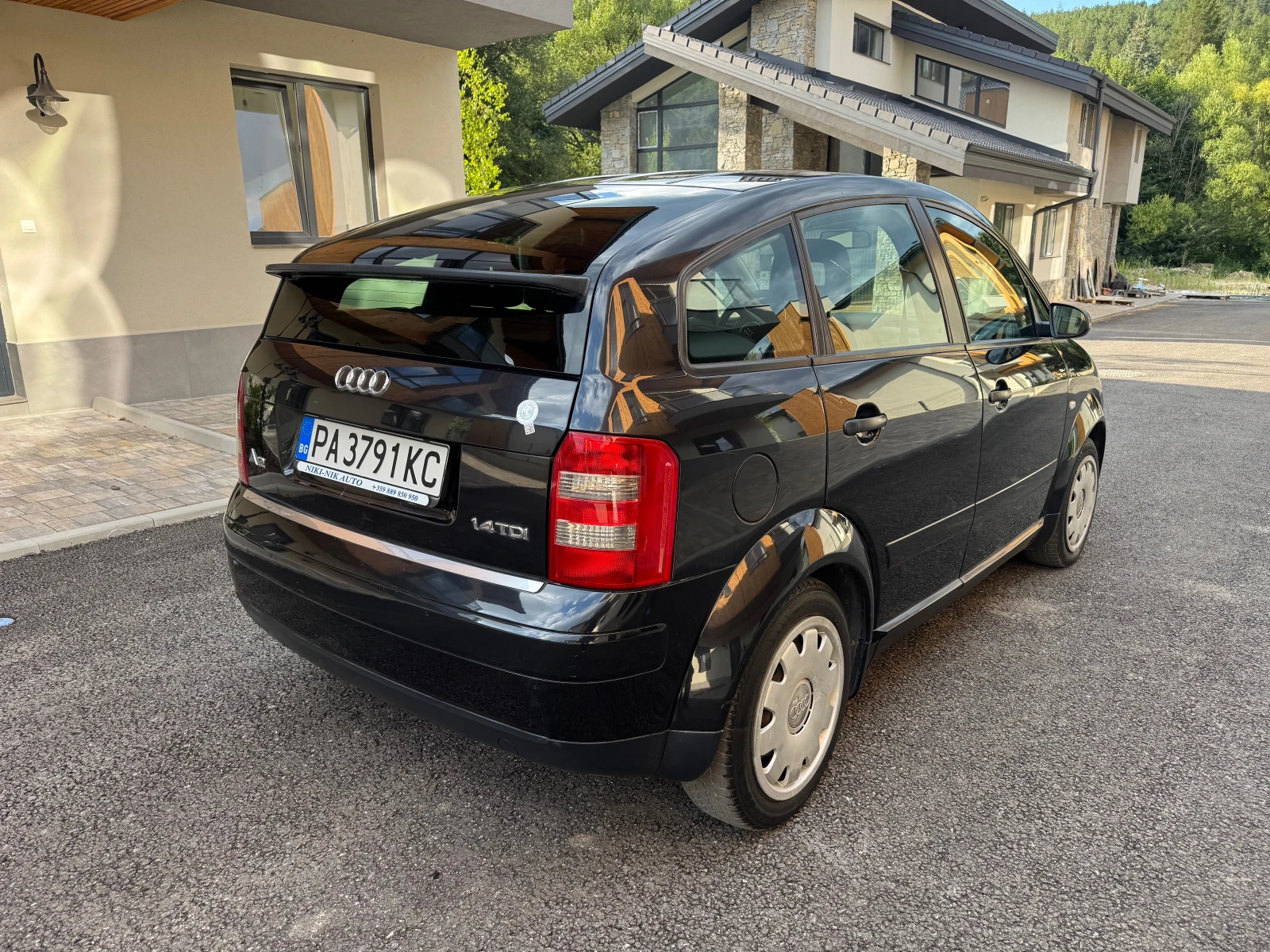Audi A2 1.4 TDI Обслужен, снимка 3 - Автомобили и джипове - 55449077