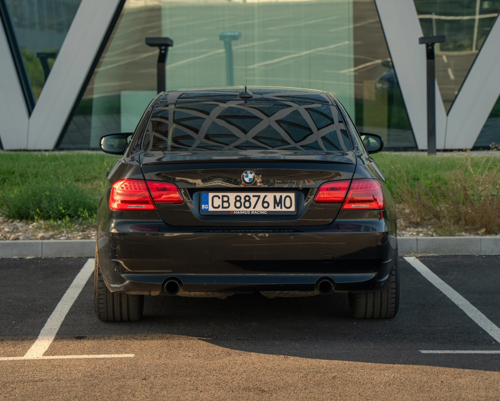 BMW 335 i, снимка 5 - Автомобили и джипове - 55839344