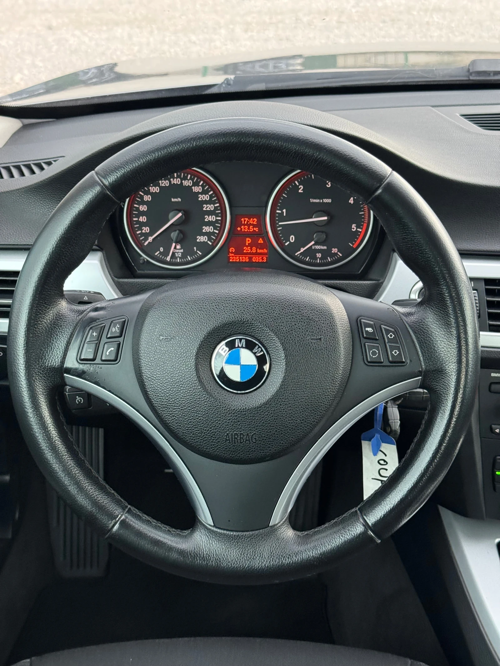 BMW 330  �����, �-�����, 2007�, 231�.�. | Mobile.bg � ����������� 14