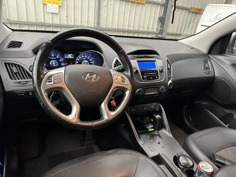 Hyundai IX35 2.0i 4x4 Aвтоматик Швейцария, снимка 5 - Автомобили и джипове - 47448844