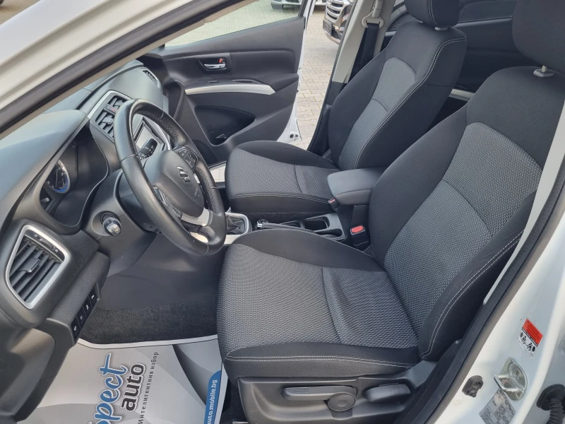 Suzuki SX4 S-Cross 1.6DDiS-4x4-Камера, Нави,  KEYLESS, снимка 8 - Автомобили и джипове - 52606694