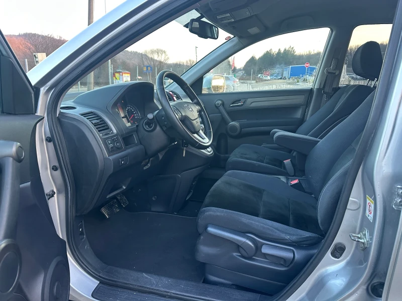 Honda Cr-v 2.0-FACELIFT-4x4-COMFORT-AUTOMAT-1Г-ГАРАНЦИЯ, снимка 9 - Автомобили и джипове - 52998334